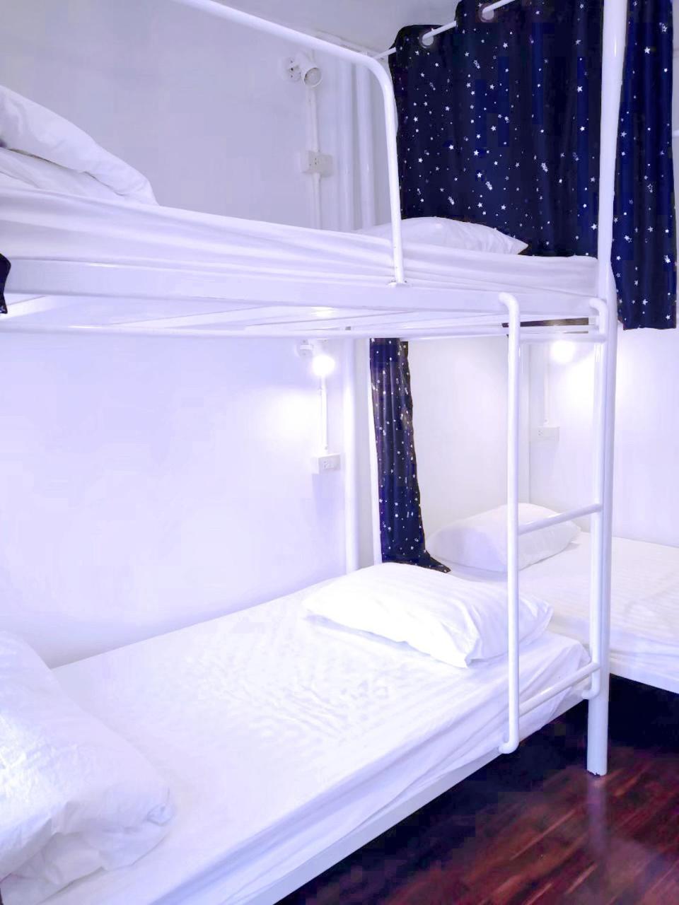Zleepinezz Hostel Phranakhonszi Ajutthaja Kültér fotó