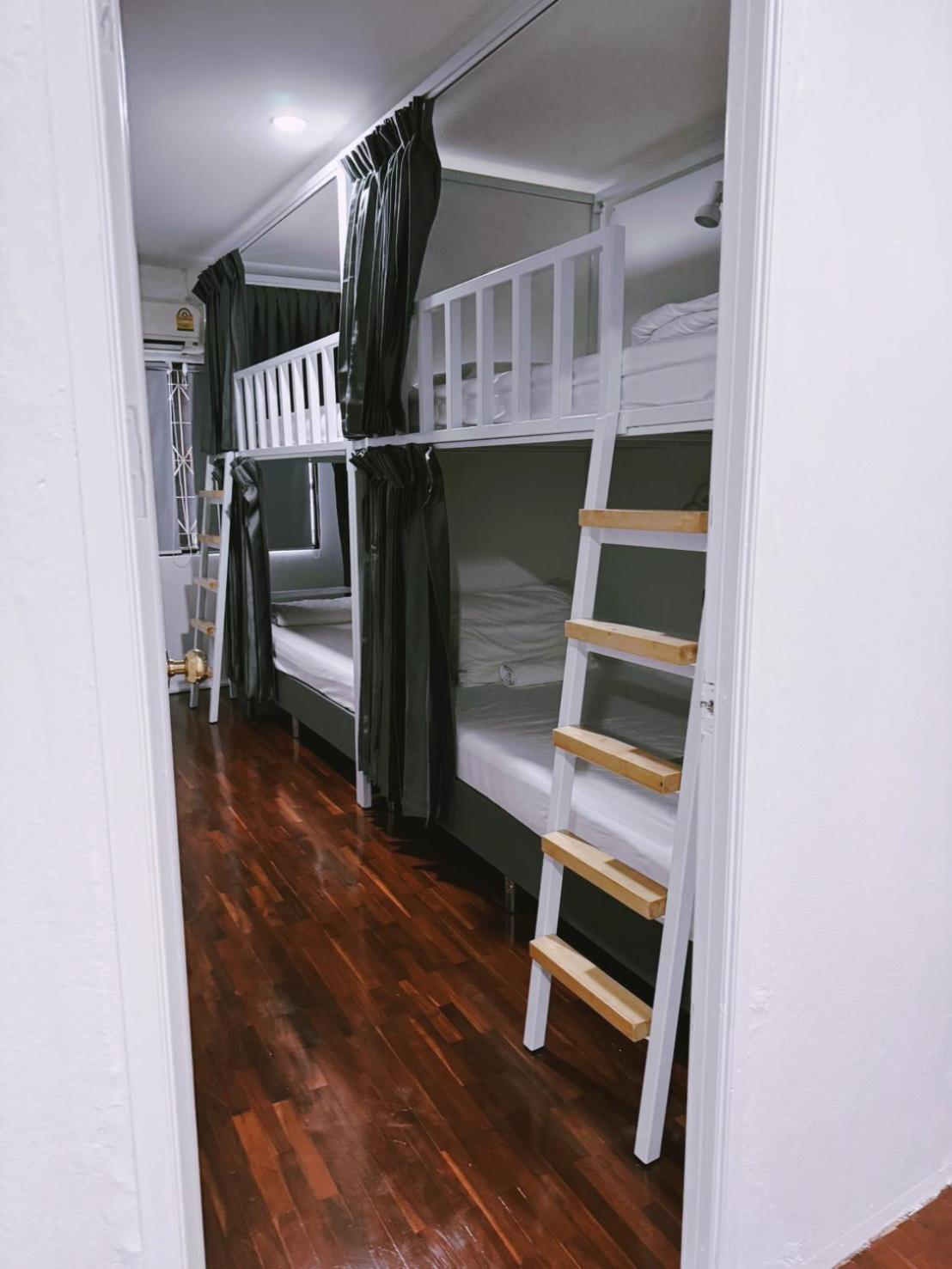 Zleepinezz Hostel Phranakhonszi Ajutthaja Kültér fotó